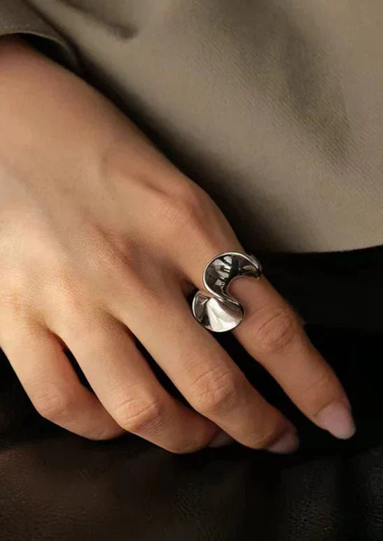 Danna Ring