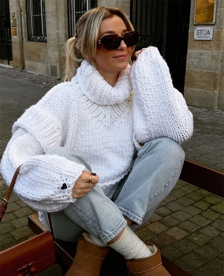 Beatrice Turtle Neck Sweater