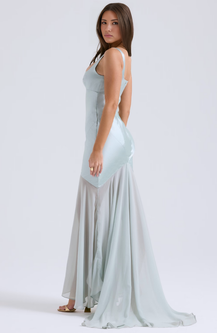 Pia Maxi Dress
