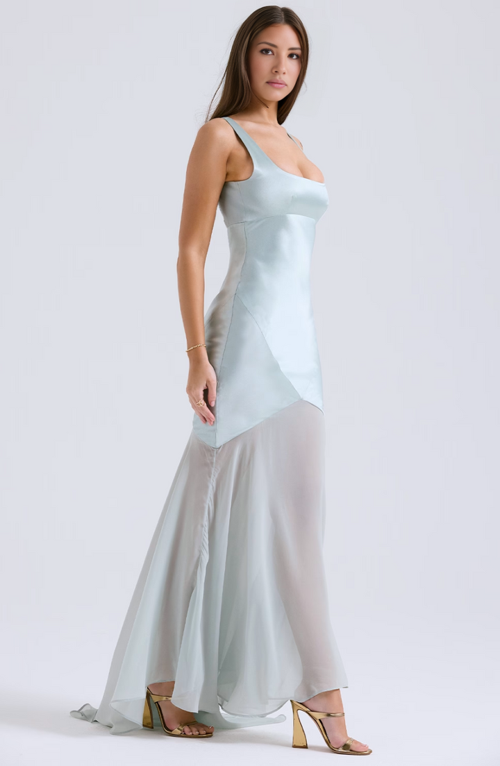 Pia Maxi Dress