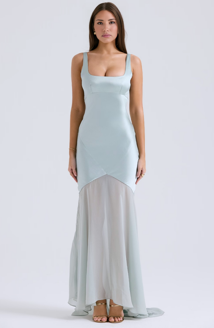 Pia Maxi Dress