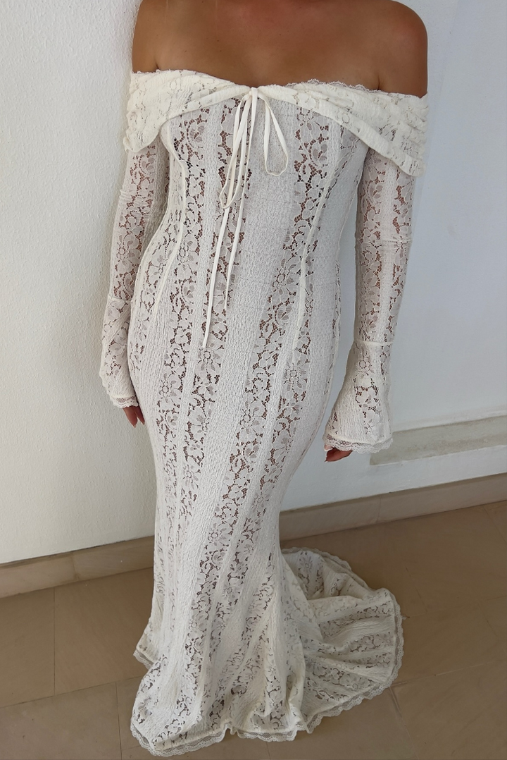 Rosie | Lace Maxi Dress