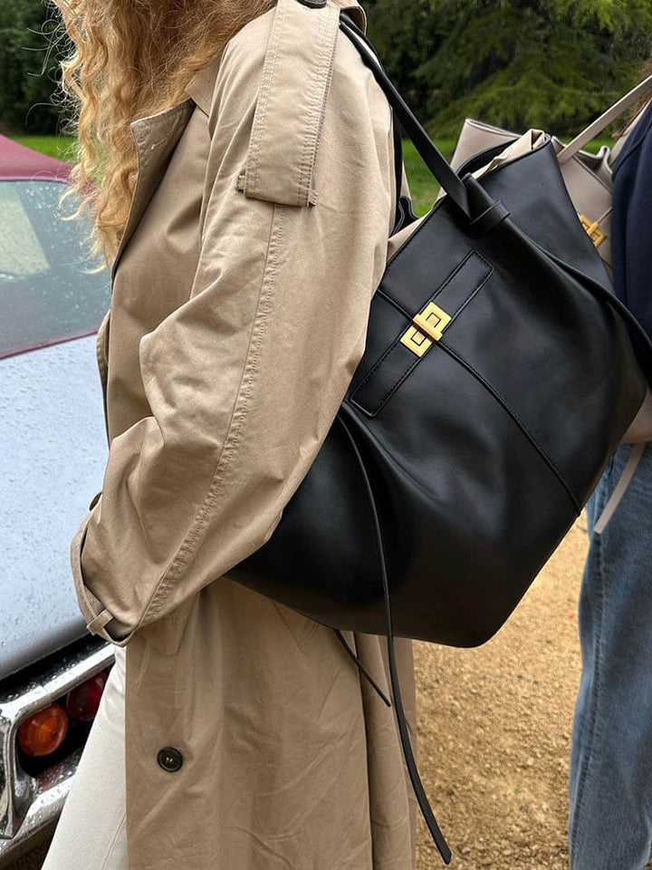 Vera Spacious Tote Bag